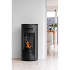 PELLETSKAMIN ADURO P1 8KW SVART